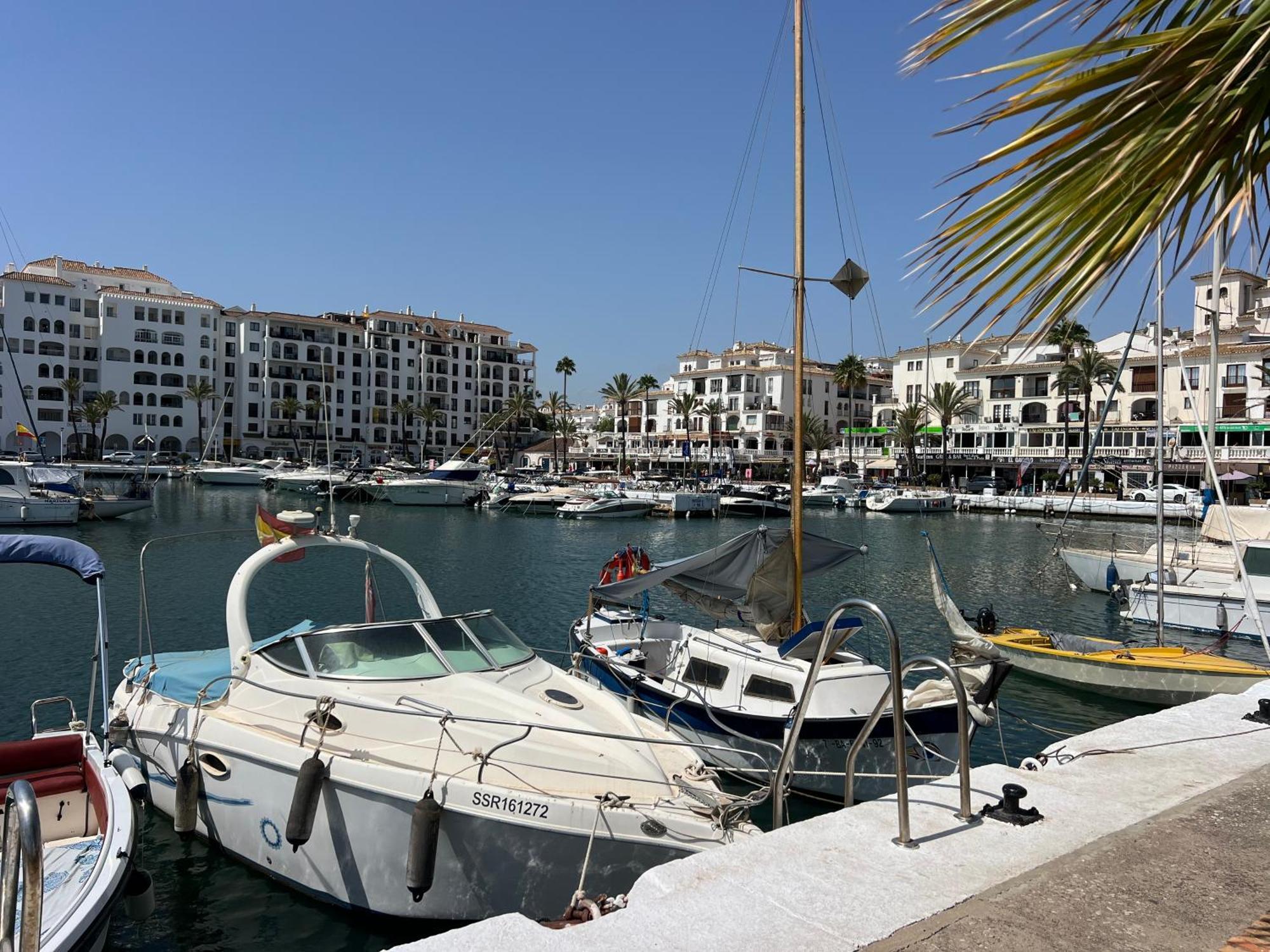 마닐바 Puerto De La Duquesa 아파트 외부 사진